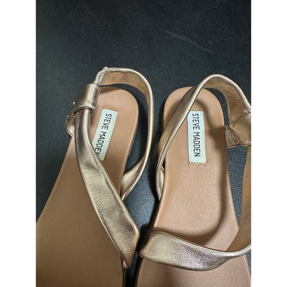 Steve Madden Dessie Flat Sandals Metallic Pink Silver Gladiator Womens Size 8 - Picture 3 of 5